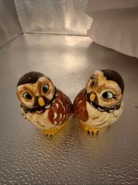 Vintage Kissing Westland Brown & Cream Ceramic Owl Salt and Pepper Shakers